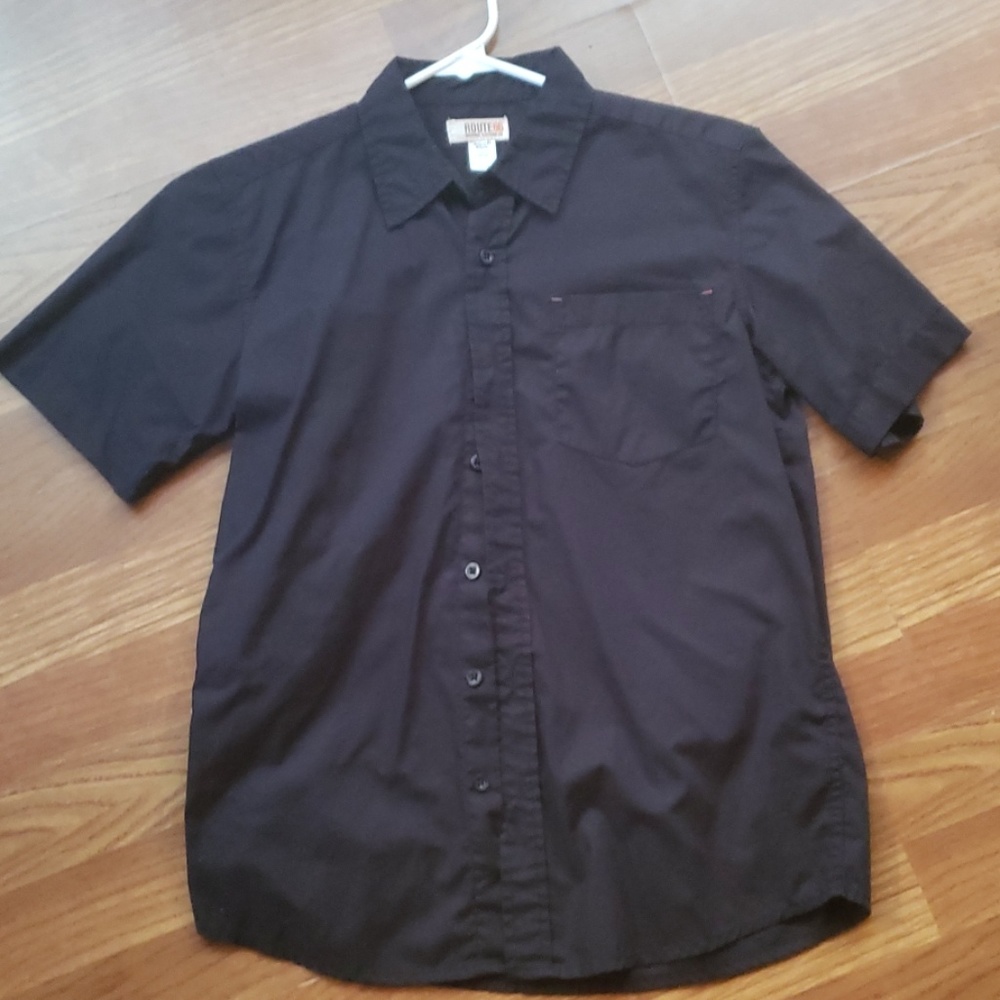 Black  light weight  button down